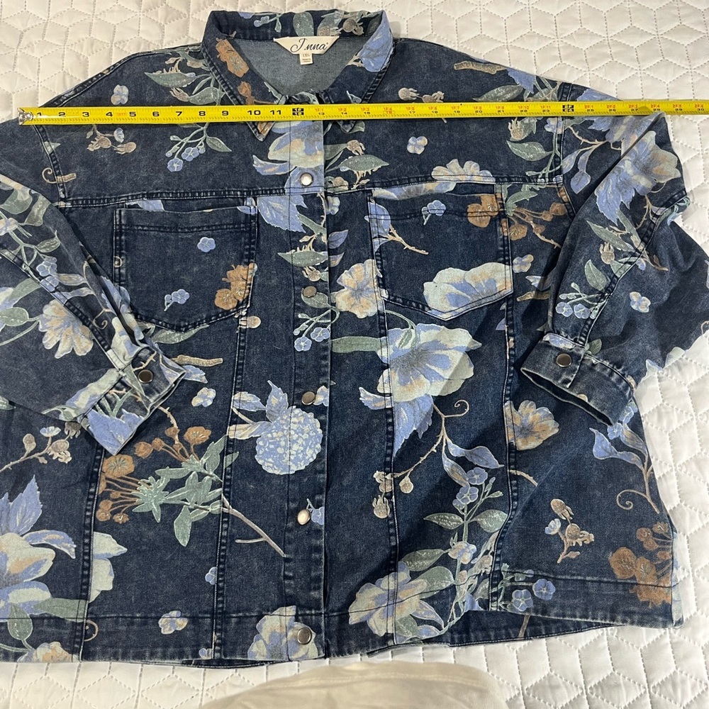 J.NNA Floral Denim Jacket 1XL Blue Cottagecore Oversized Button Front NWT - Picture 8 of 13